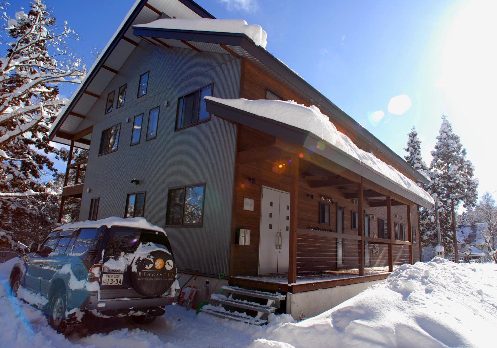 Bears Den Mountain Lodge Hakuba Exteriör bild